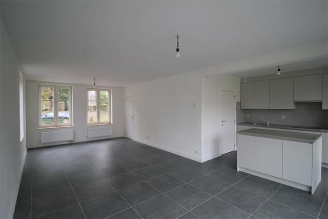 TIELEN  Flor Baron Peetersstraat 21 afbeelding 3