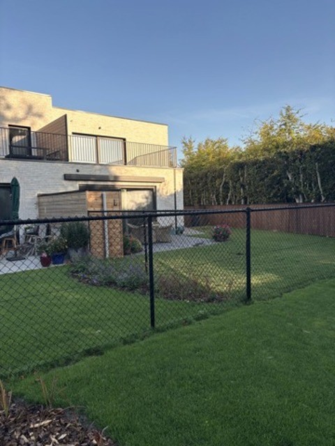 NB// Jukschot 51- 1ste links afbeelding 2