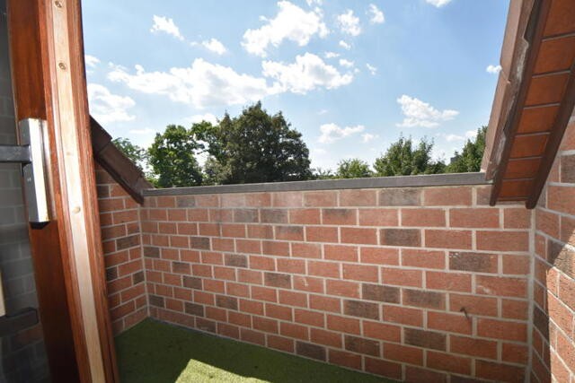 Mol - Turnhoutsebaan 17 bus 11 afbeelding 3