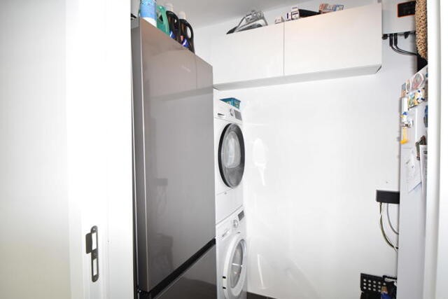 Katersberg 18 bus 6 - Geel afbeelding 4