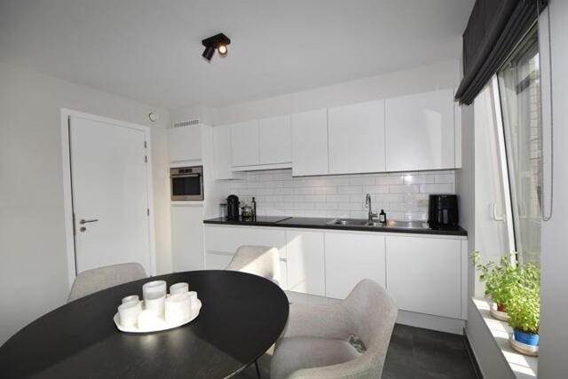 Katersberg 18 bus 6 - Geel afbeelding 3