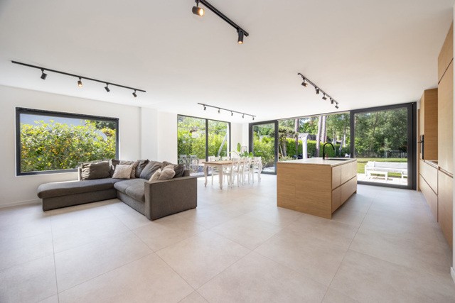 WEZELSEBAAN 109 TE SCHOTEN afbeelding 2