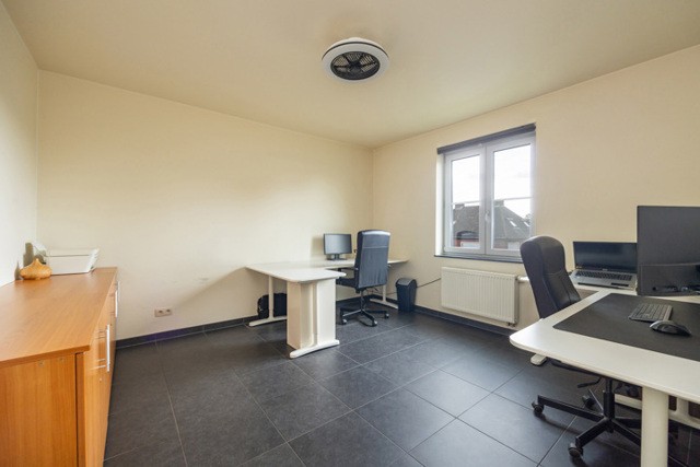 Ravels (Weelde) Koning Albertstraat 46/01-1 afbeelding 3