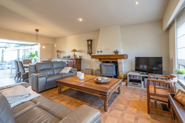 Emblem, Bremstraat 1 afbeelding 4