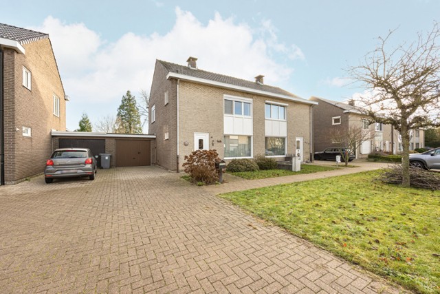 Merksplas Cardijnlaan 14 afbeelding 1