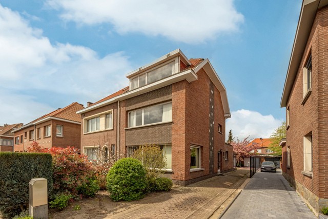 PETER BENOITSTRAAT 6 TE SCHOTEN afbeelding 2