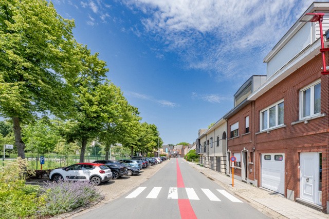SCHOOLSTRAAT 24, LINT afbeelding 2