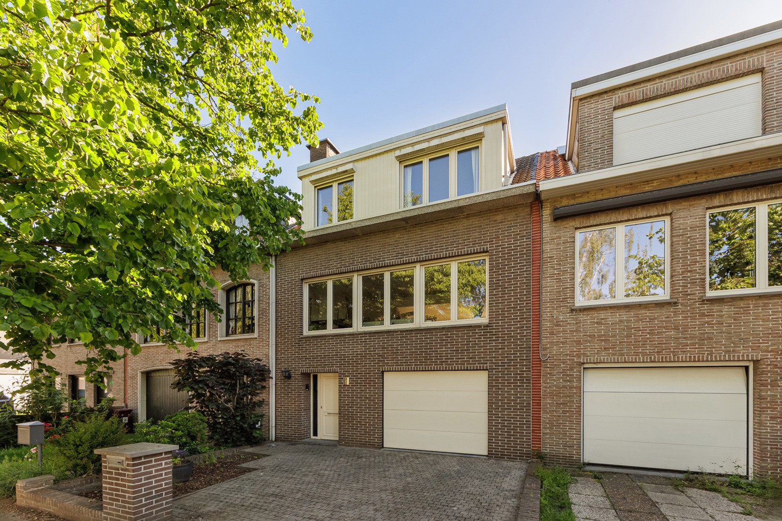 WINKELSTAP 69 TE SCHOTEN