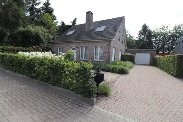 Hoogstraten Dokter Versmissenstraat 13 afbeelding 1