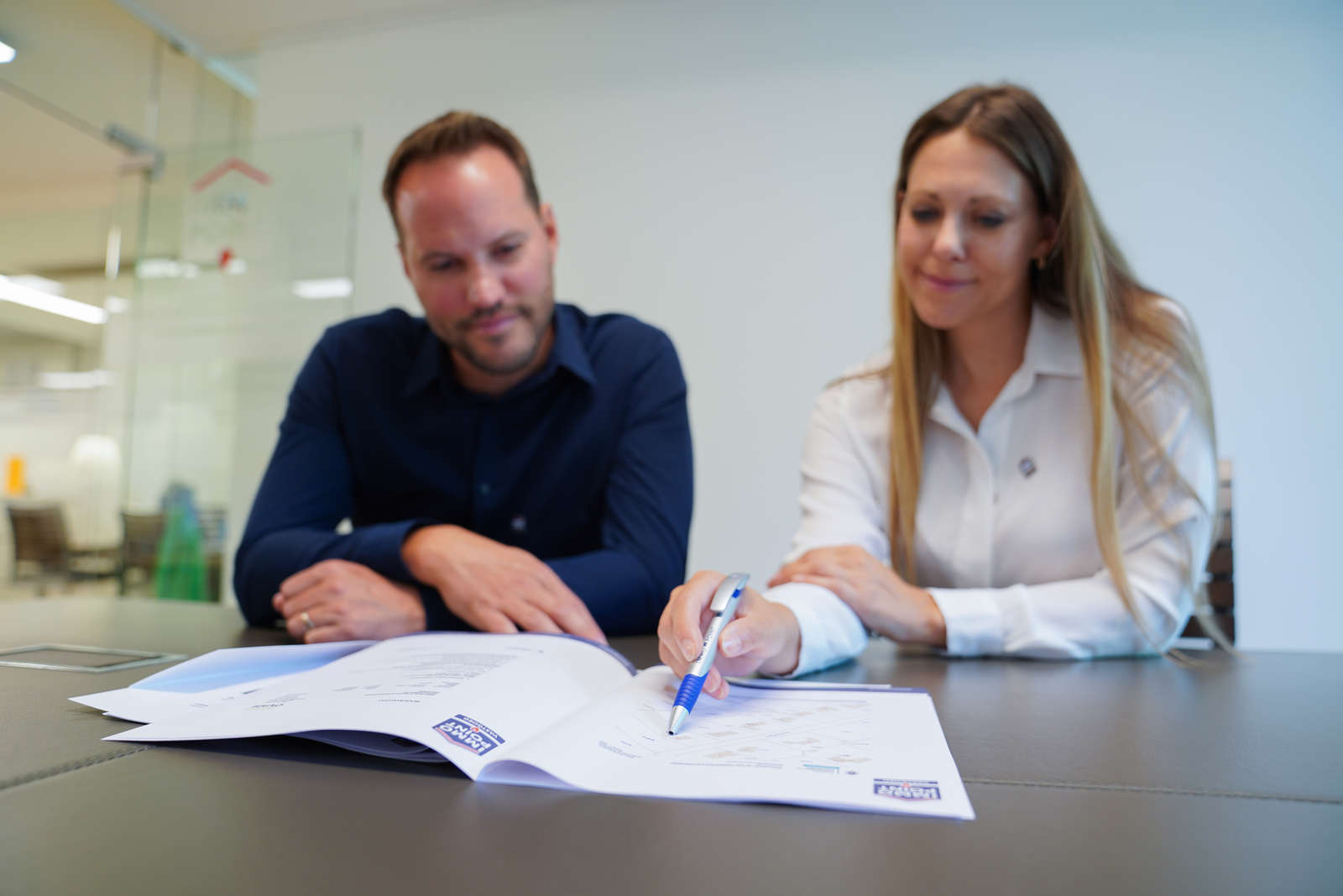 title-cta-background