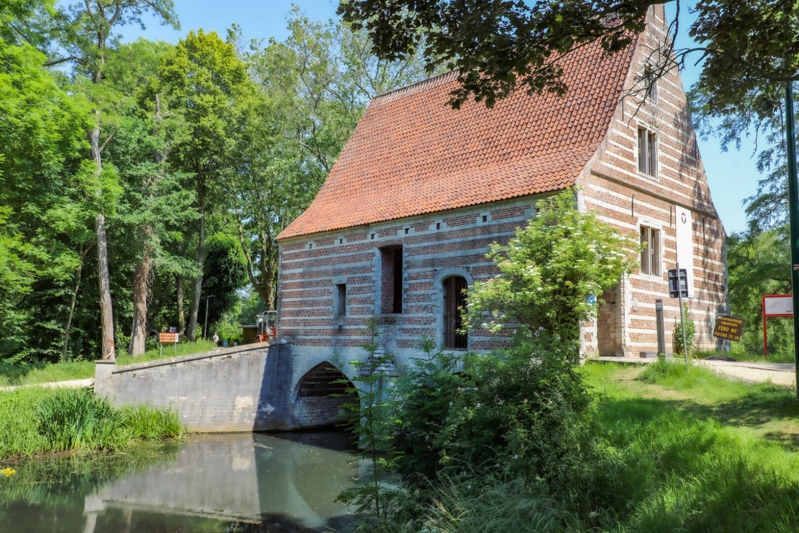 text-image-collection