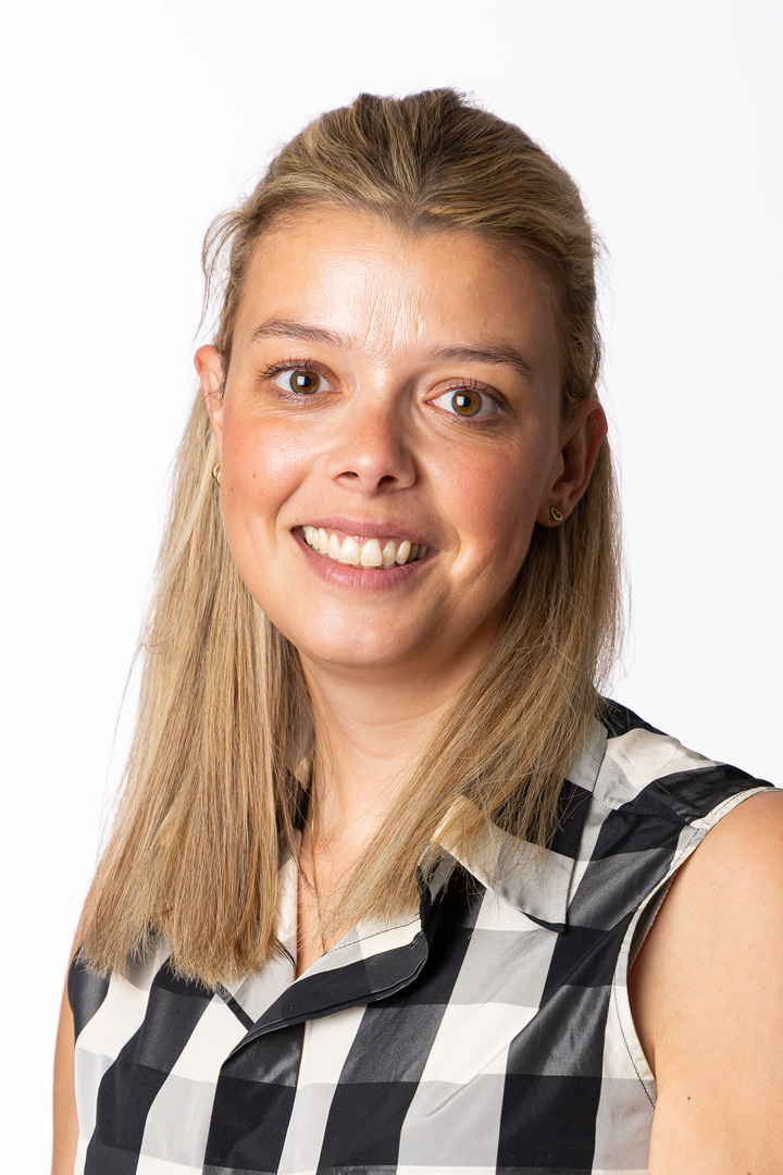 Laura Van Baelen